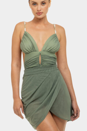 Lydia Sarong 03