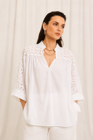 Moncoeur blouse white 02
